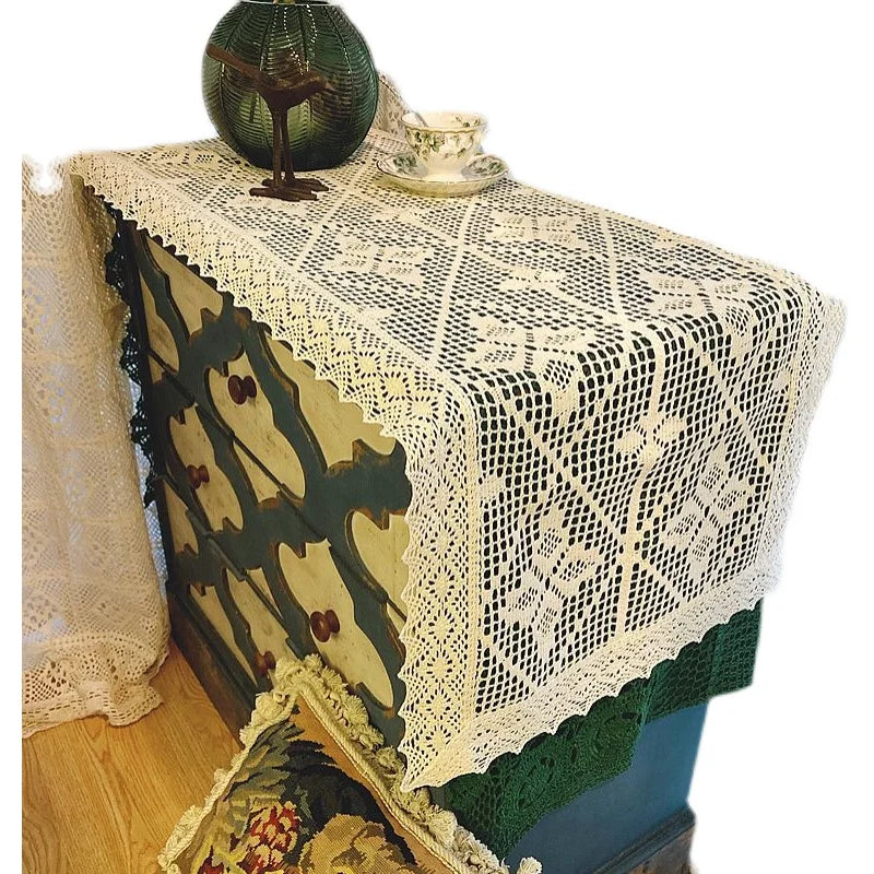 CROCHET TABLE RUNNER - 45cm Wide - Retro Lace Edge