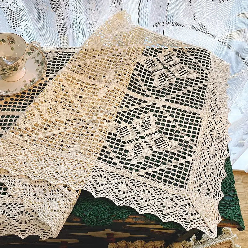 CROCHET TABLE RUNNER - 45cm Wide - Retro Lace Edge