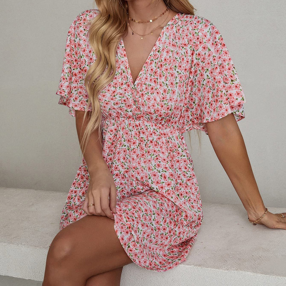 2024 Europe and the United States Spring and Summer New Women's Printed V-Neck Short-Sleeved Casual Loose Dress for Women