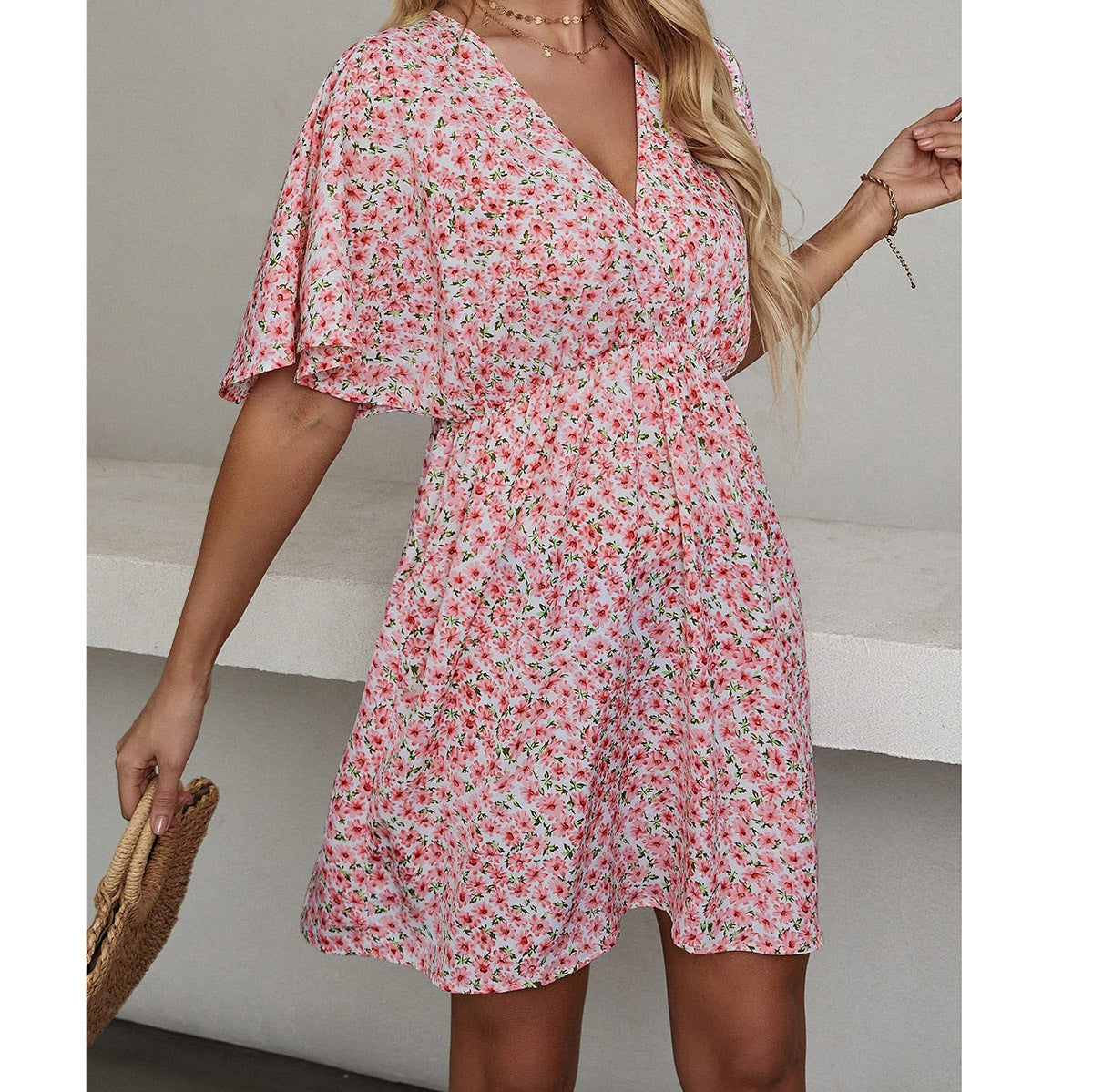 2024 Europe and the United States Spring and Summer New Women's Printed V-Neck Short-Sleeved Casual Loose Dress for Women