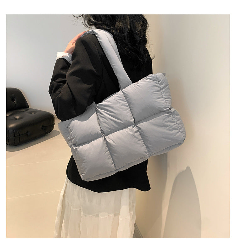 Women Tote Handbags Quilted Plaid Bag Retro Trendy Checkered Waterproof Shoulder Bag Solid Color Winter Soft Large Capacity Bags