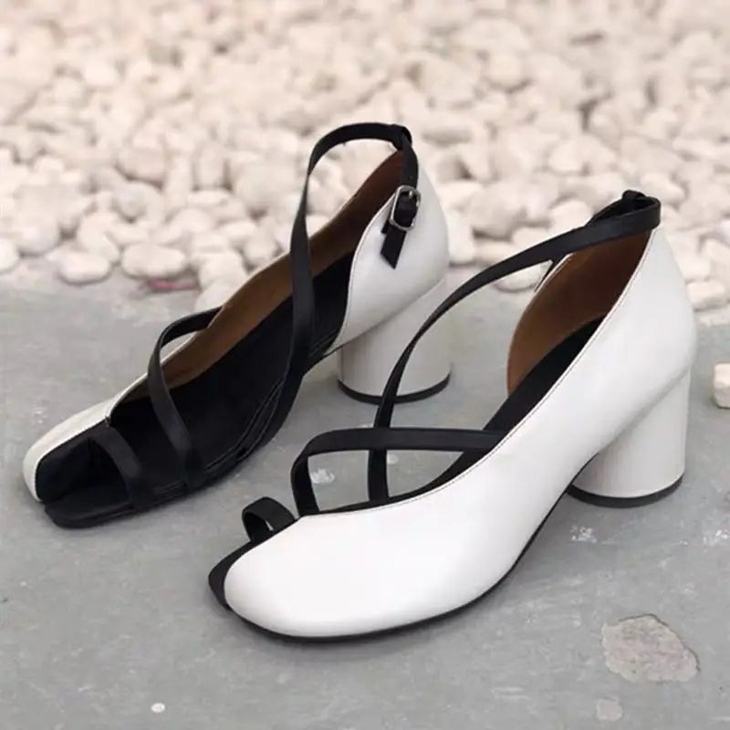 Summer Exposed Toe Ankle Strap Tabi Sandals Women Split Toe High Heels Women Round Heel Tabi Shoes Women Party Zapatos Mujer