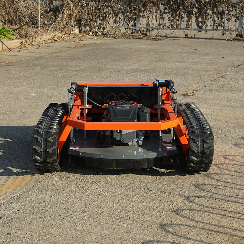 ZERO-TURN LAWN MOWER - Remote Control, Self-Propelled - Professional Grounds