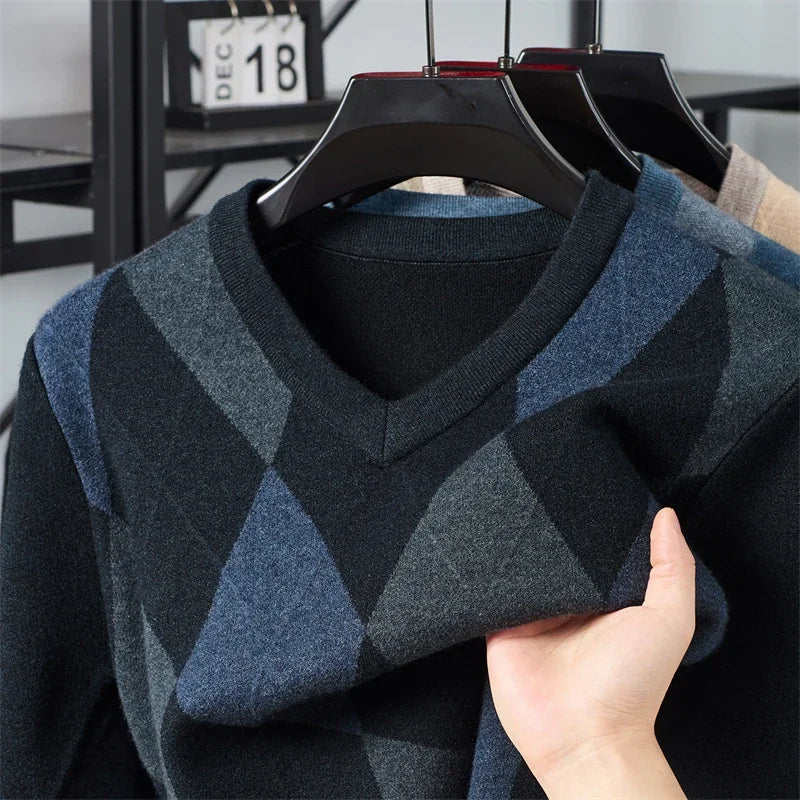 ARGYLE CLUB - Men's Plaid V-Neck Knit Sweater - 3 Colors, M–4XL