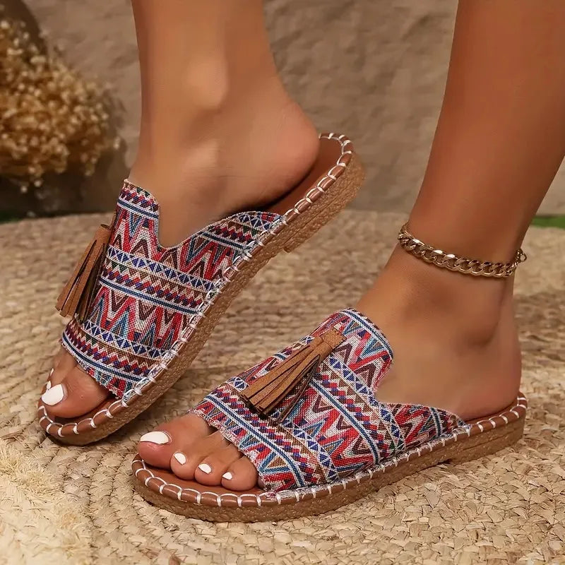 Flat Slippers for Women Wearing Outside, 2026 Summer New European and American Tassel Women's Beach Sandals Sommer Outfits Damen