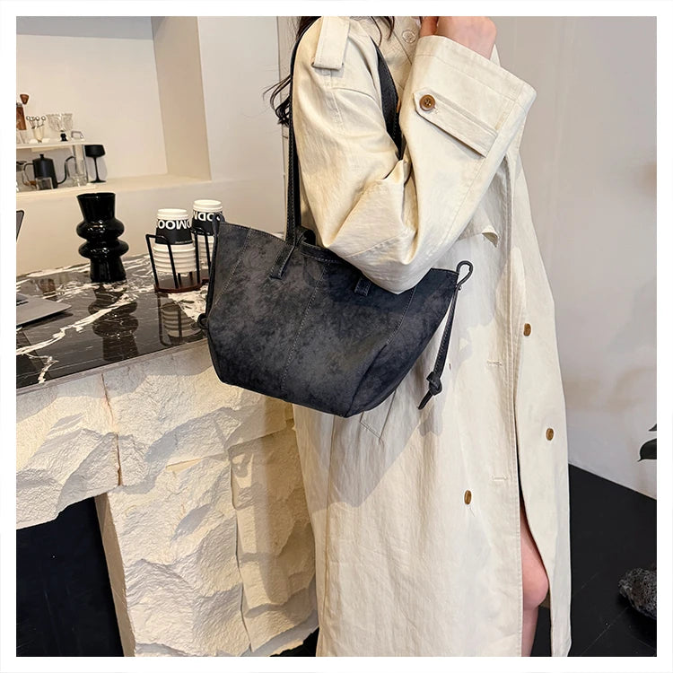 Light Luxury Solid PU Hasp Shoulder Bag for Women Commuting Frosted Leather Handbag 2026 Hot Sale Large Capacity Niche Tote Bags