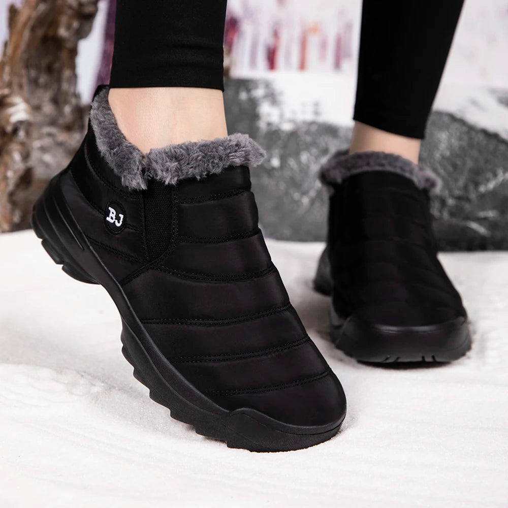 ARCTIC TREK - Men's Fuzzy-Lined Winter Snow Boots - Warm From The First Step