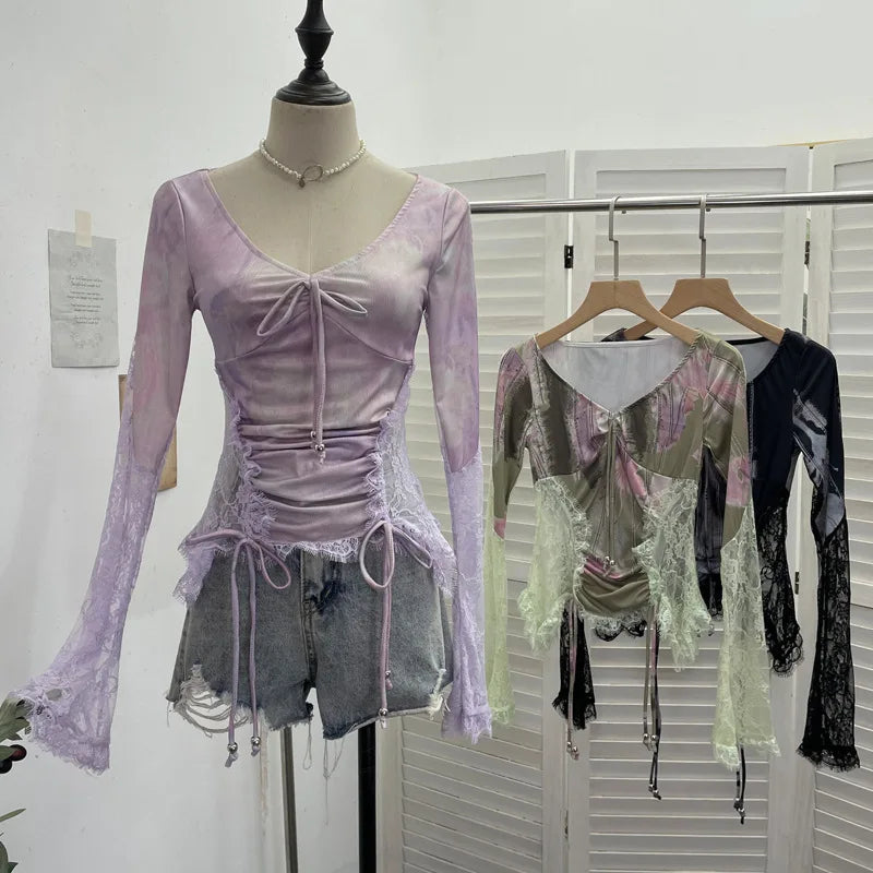 ISAROSE Vintage Stretch Tees for Women V Neck Side See-through Lace Patchwork Flare Sleeves Slim Ruched T-shirt Short Tops