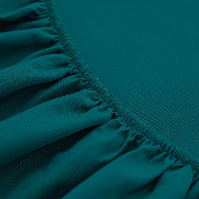 PURE FIT - Solid Color Fitted Sheet - 100% Polyester, Deep Pocket & Easy Care