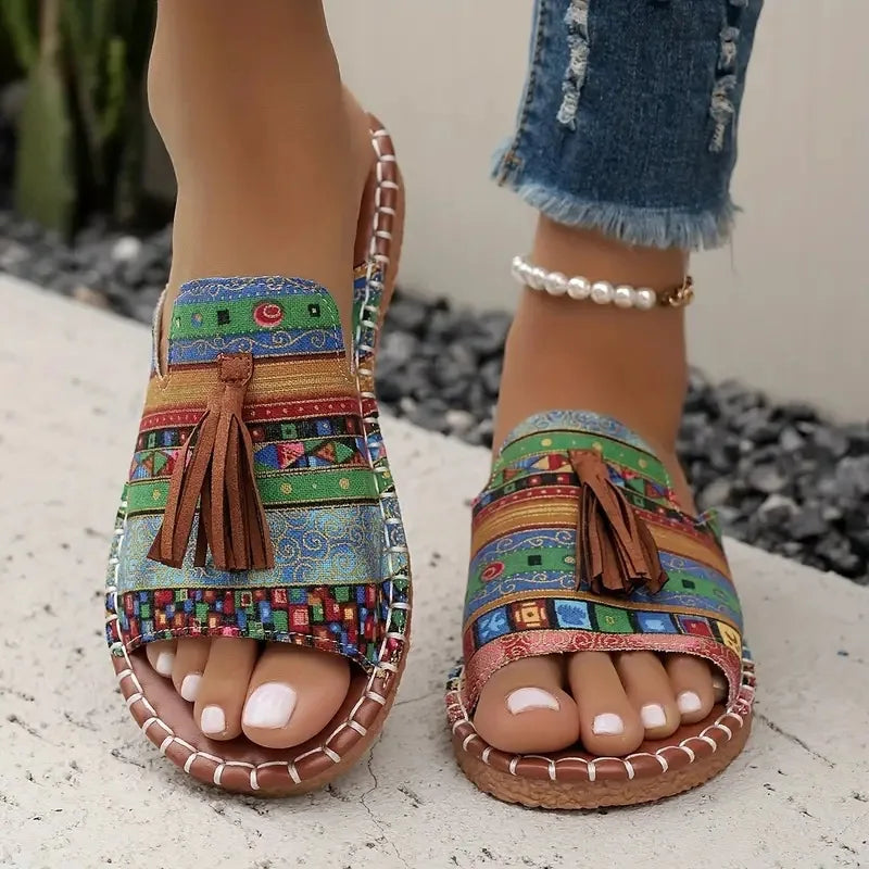 Flat Slippers for Women Wearing Outside, 2026 Summer New European and American Tassel Women's Beach Sandals Sommer Outfits Damen