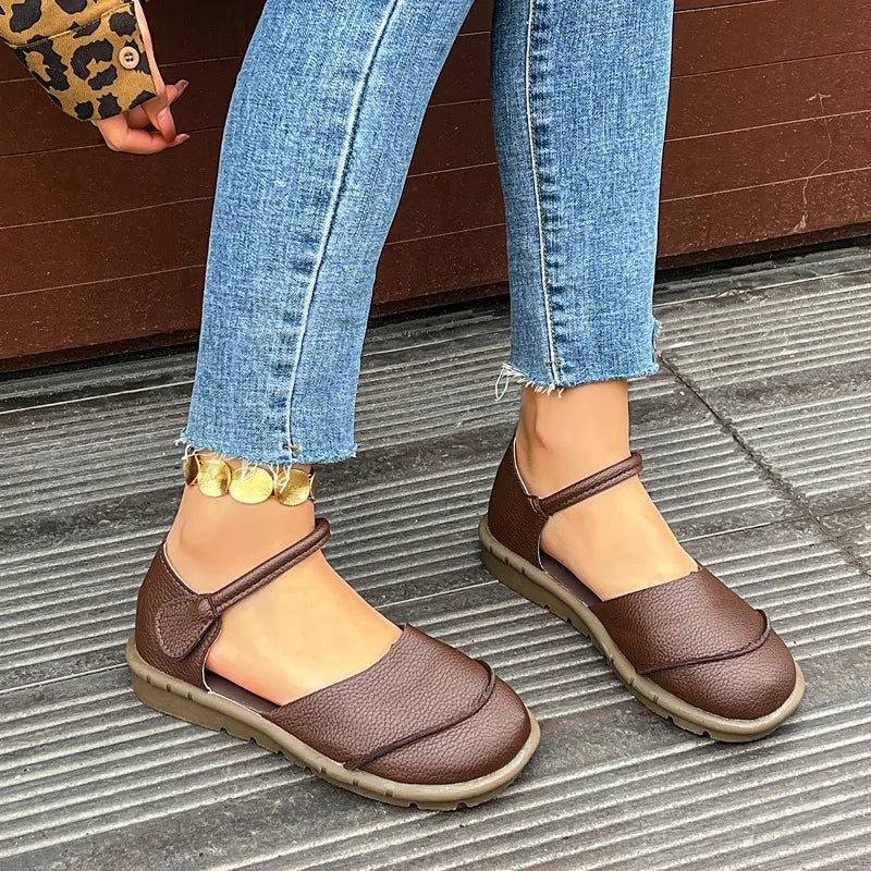 Women's head-to-toe flat sandals, summer new style retro wedge-style casual soft-soled mother's shoes, large size women's shoes