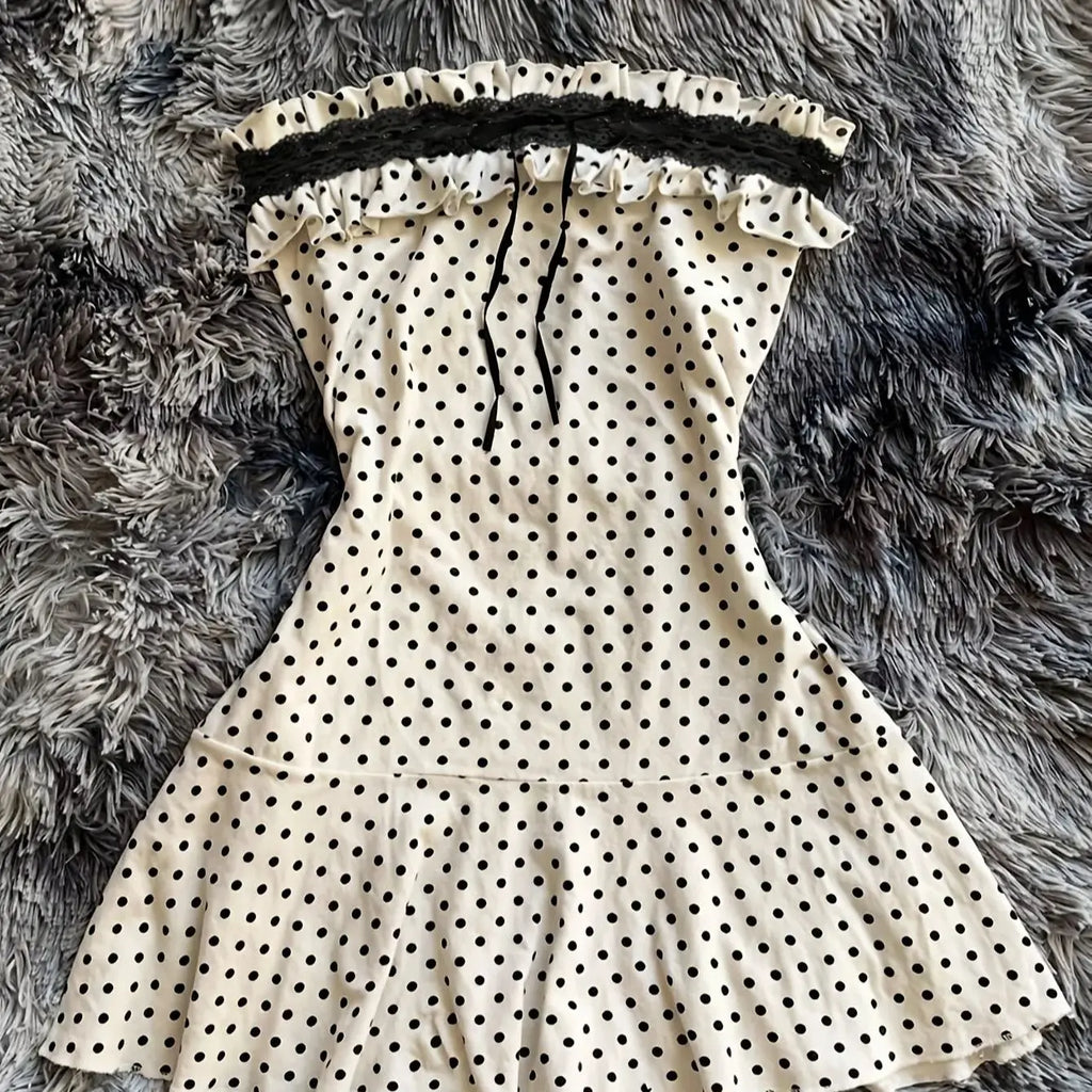 Women's Vintage Polka Dot Off Shoulder Mini Dress, Ruffle Lace Trim Strapless A Line Flare Dress, Y2K Cute Summer Party Dress 2.