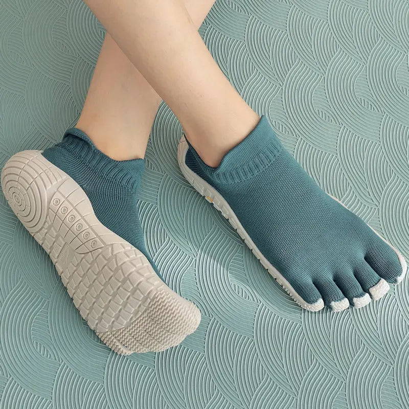 SPLIT SOUL - Five Finger Split Toe Barefoot Shoes - Yoga & Outdoor