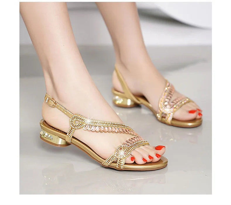 High-grade Rhinestones Fashion New Women's Summer Young Elegant Sandals Thick Heel Leisure Flat Bottomed Beach Sandals