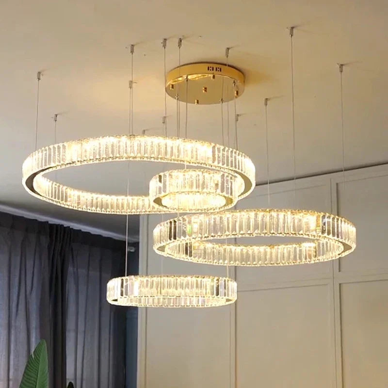 HALO LUXE – 4-Ring Crystal Chandelier