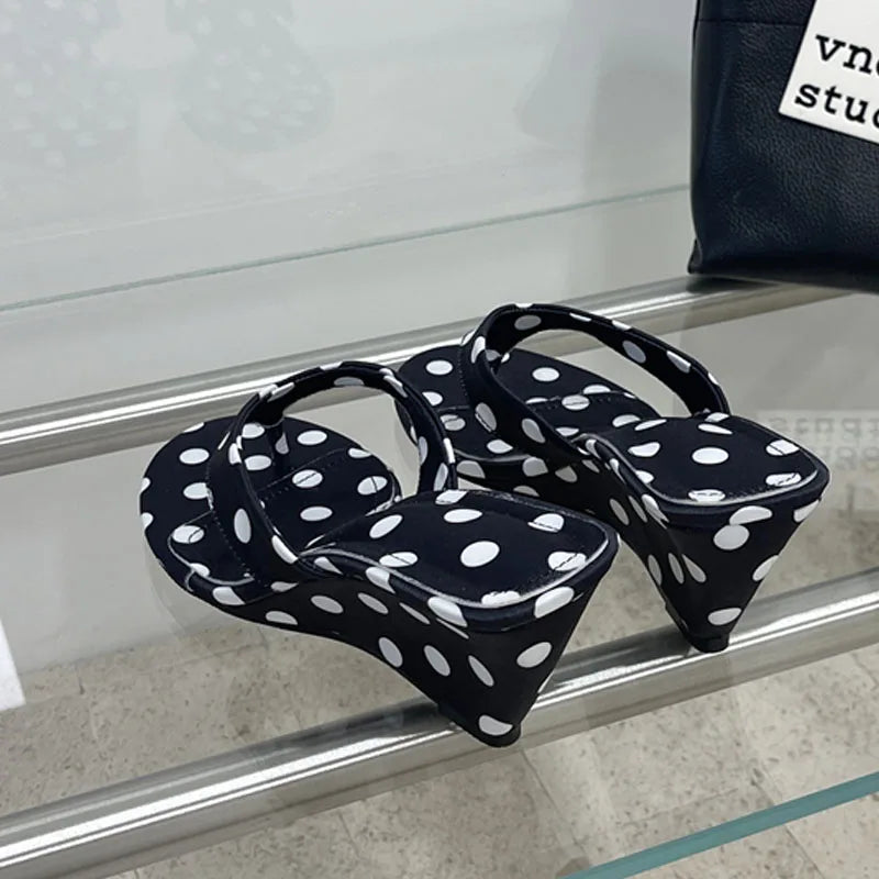 Eilyken Designer Polka Dot Wedges High Heels Women Slippers 2026 Summer Shallow Clip Toe Flip-Flops Ladies Shoes