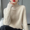 Przytulny dzianinowy sweter z półgolfem