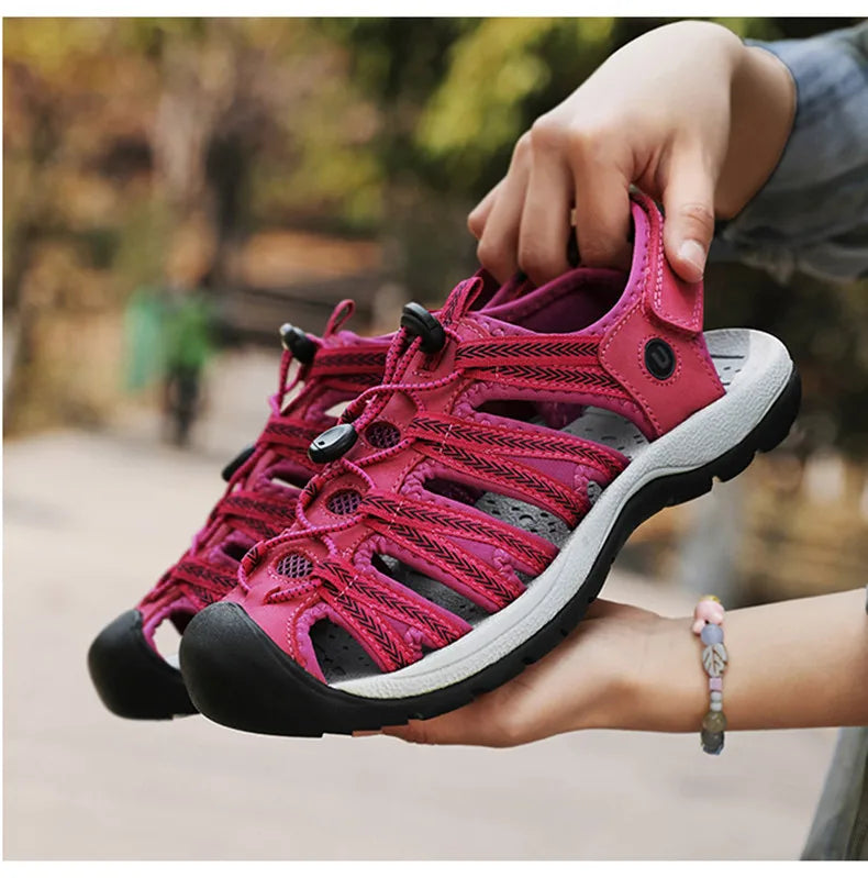Summer Genuine Leather Women's Sandals Comfortable Sandals 2025 New Designer Sneakers Lightweight Outdoor Women Beach Sandals