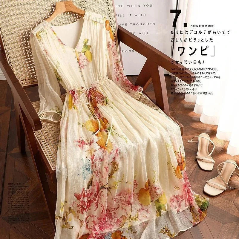 High End Floral Slimming Dress for Women's Spring and Summer 2025 New Print V-neck Oversized Vacation Long Skirt Over the Knee