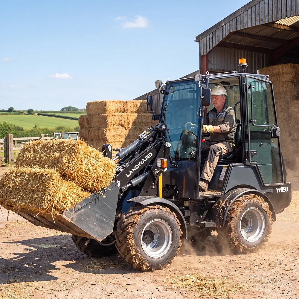 Landward Mini Wheel Loader - 4WD - Kubota Engine