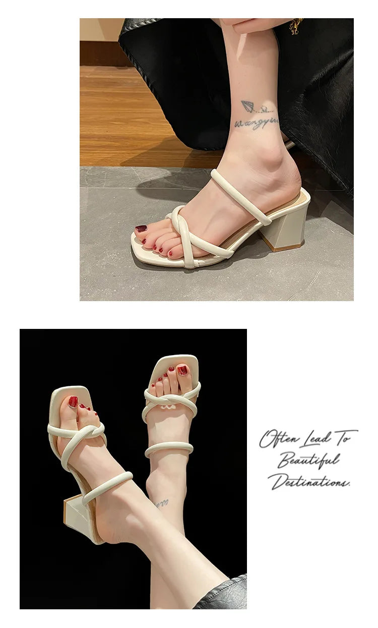 New Summer Fashion Bare-Toed Square-Head Mid-Heel Shoes Pleated Chunky Sandals with A-Line Single Shoe Women