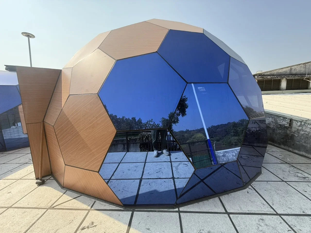 WoodGlass Bubble Dome - Hotel-Style Tempered Glass Dome