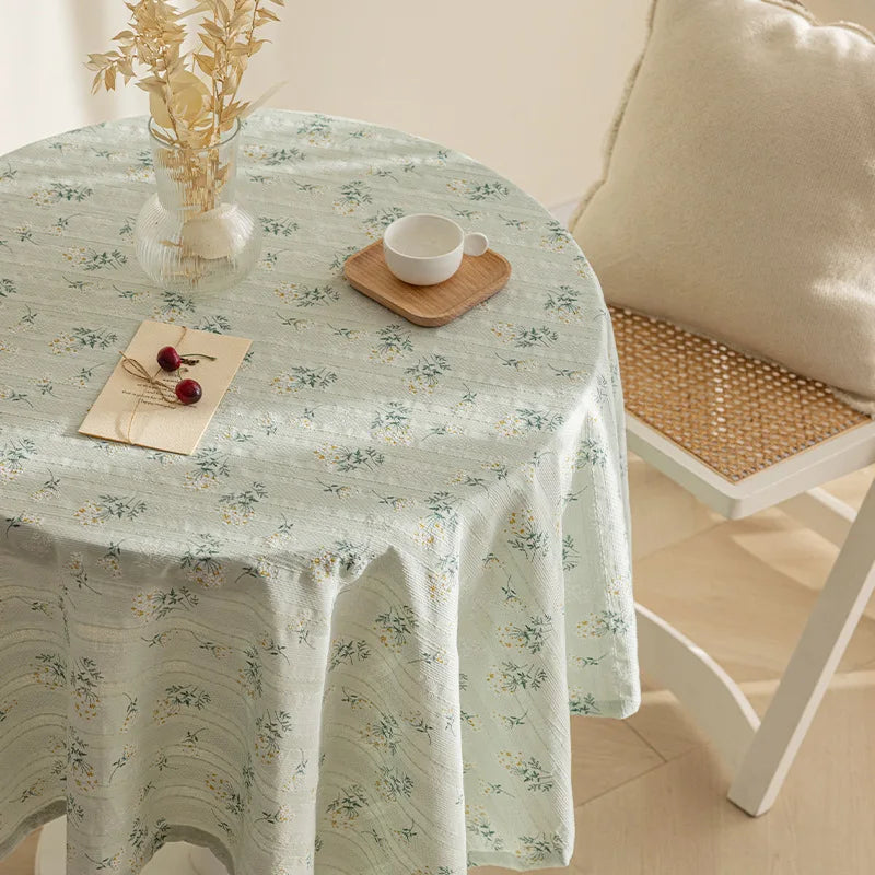 DAISY FLORAL TABLECLOTH - Cotton, Tassel Trim - Cheerful Tables