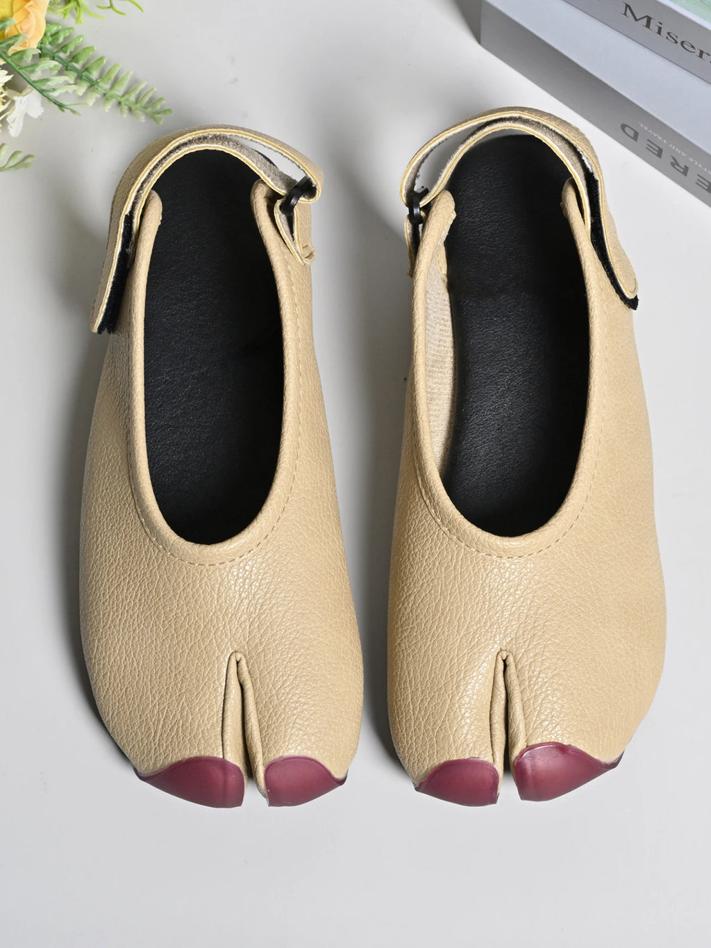 New Summer Soft Leather Split Toe Women Sandals Casual Comfortable Soft-soled Pig's Hoof Shoes Slingbacks Tabi Ballet Shoe