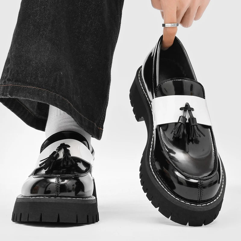 MOCCASIN BOSS - Business Casual Slip-On Loafers - Comfort That Means Business