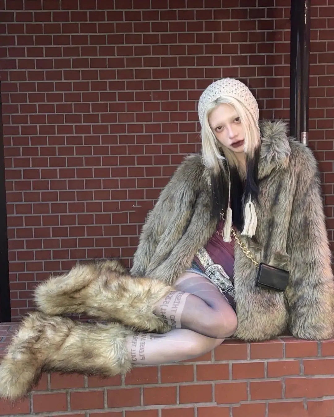 Faux Fox Fur Snow Boots – Plush Warm