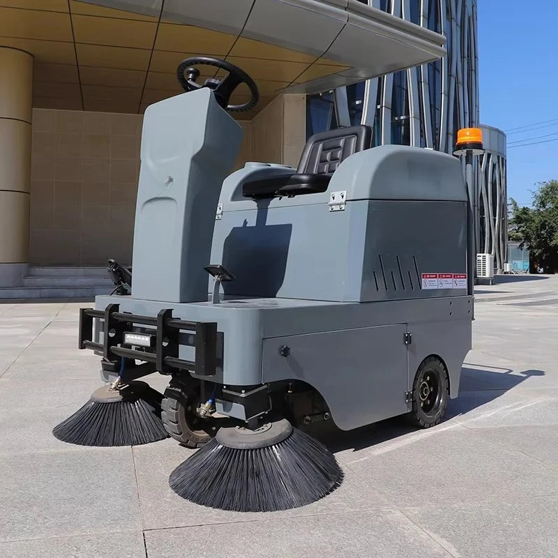 Yugong Ride-On Floor Sweeper - 1200 mm - Electric