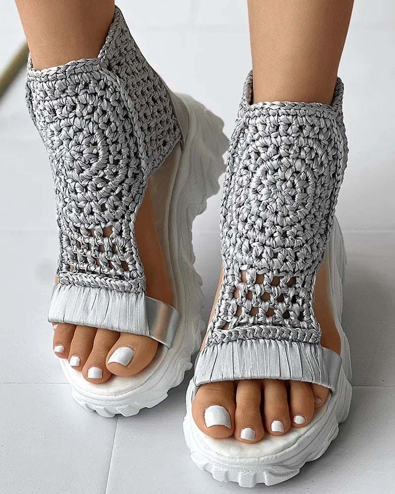 2024 Hot Seller New Gold Knitted Sandals for Women Braided Elastic Summer Shoes Mesh Flat Bottom Hollow Out Female Sandals