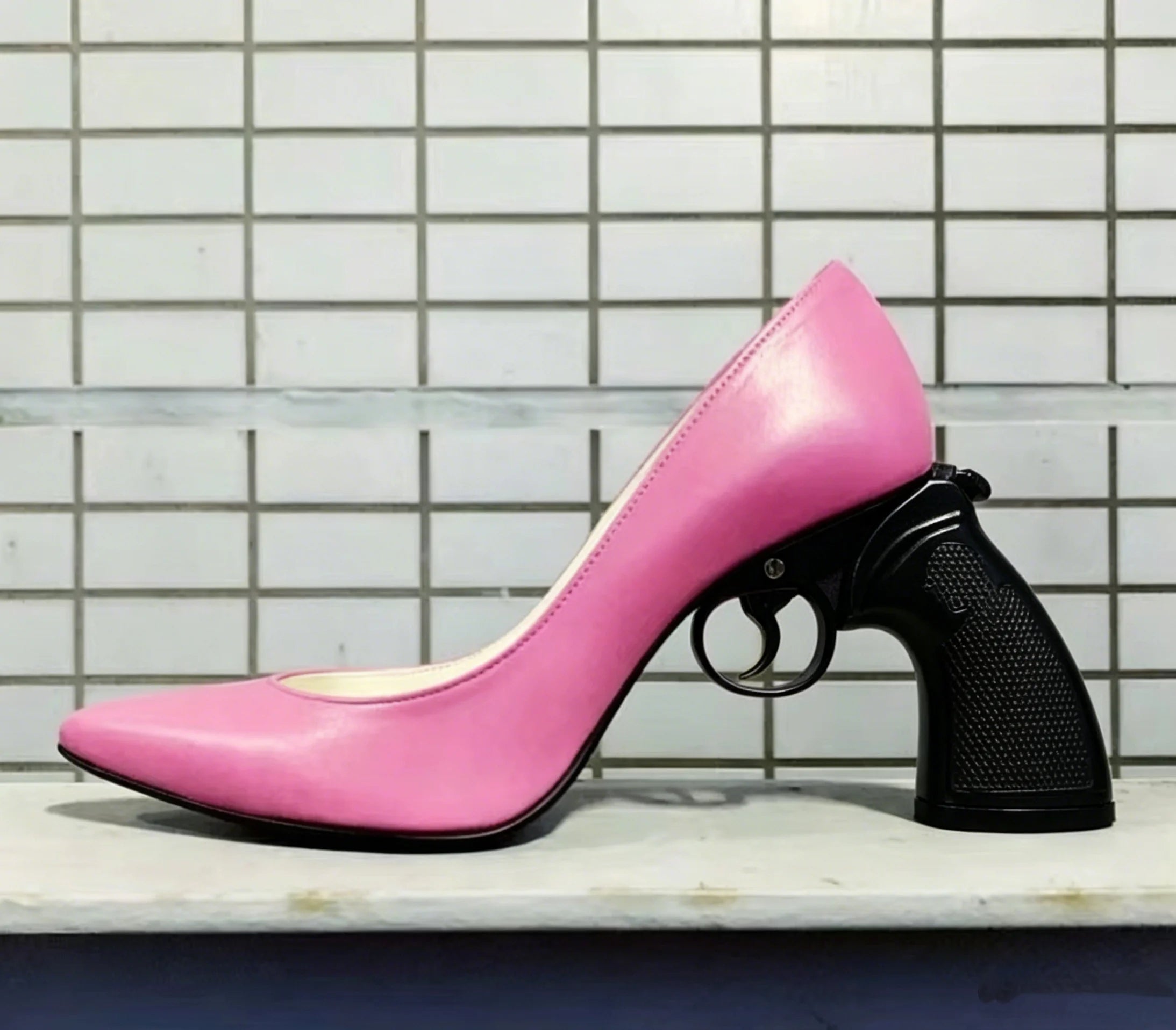 DOODLE RUSH - Graffiti Print Pointed Toe Pumps - Punk High Heels