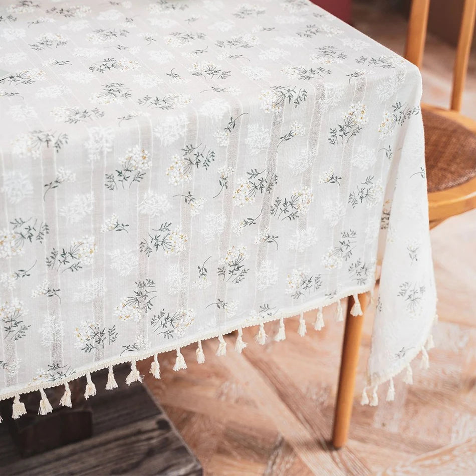DAISY FLORAL COTTON TABLECLOTH - Embroidered, 11 Styles, Round & Rectangle - Garden Table