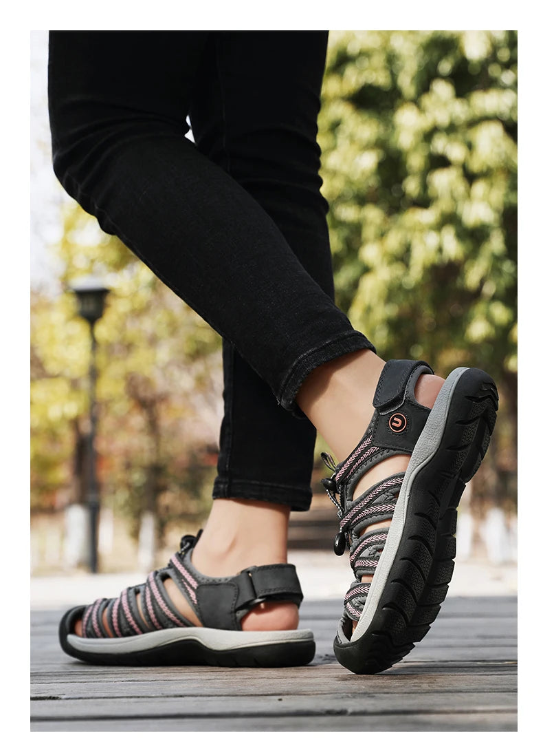 Summer Genuine Leather Women's Sandals Comfortable Sandals 2025 New Designer Sneakers Lightweight Outdoor Women Beach Sandals