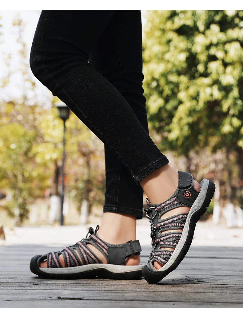 Summer Genuine Leather Women's Sandals Comfortable Sandals 2025 New Designer Sneakers Lightweight Outdoor Women Beach Sandals