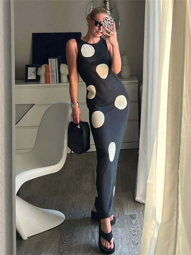 Women's Oversized Polka Dot Sleeveless Knit Maxi Dress – Editorial Style