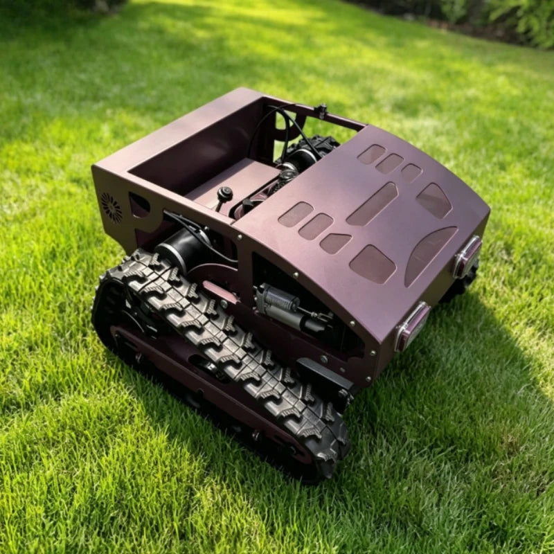 YG Tracked RC Lawn Mower - 250 L - Remote Control