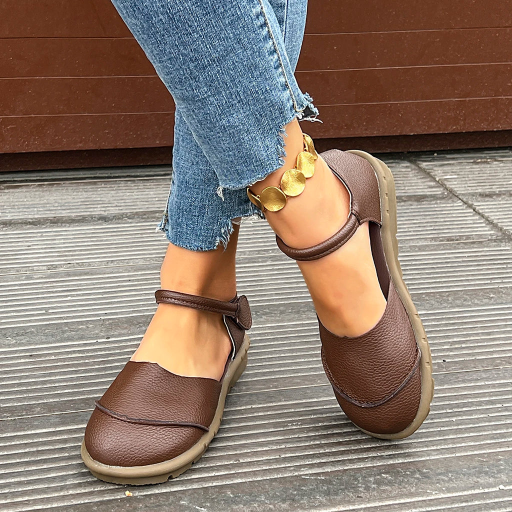 Women's head-to-toe flat sandals, summer new style retro wedge-style casual soft-soled mother's shoes, large size women's shoes