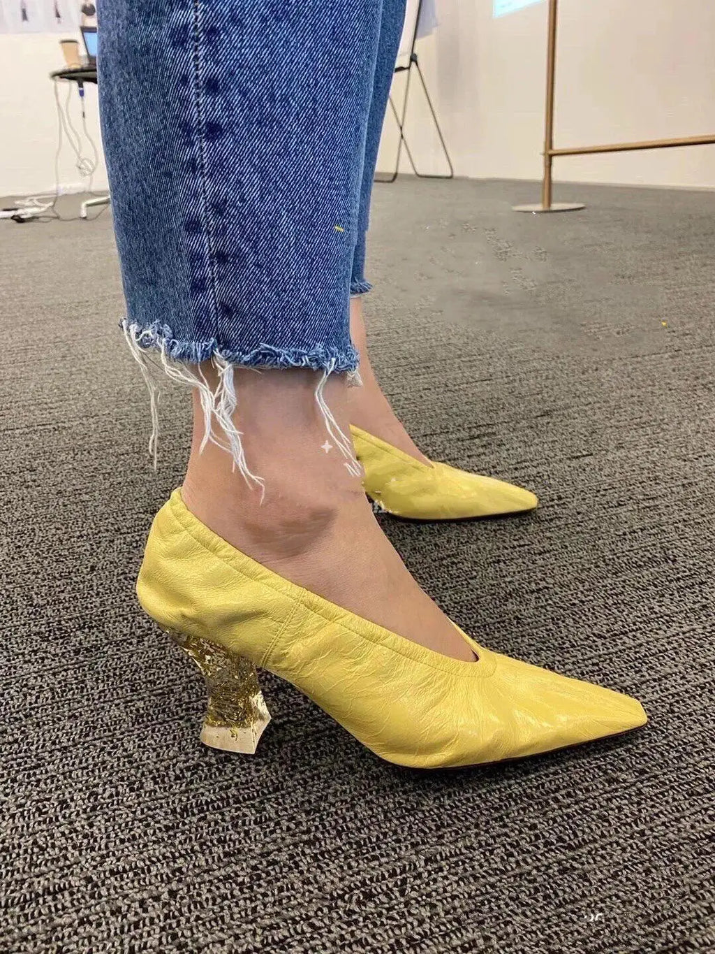 Pink Small Square Head Retro Heels for Ladies Genuine Leather Transparent Crystal High Heels Comfortable Sheepskin Women's Pumps