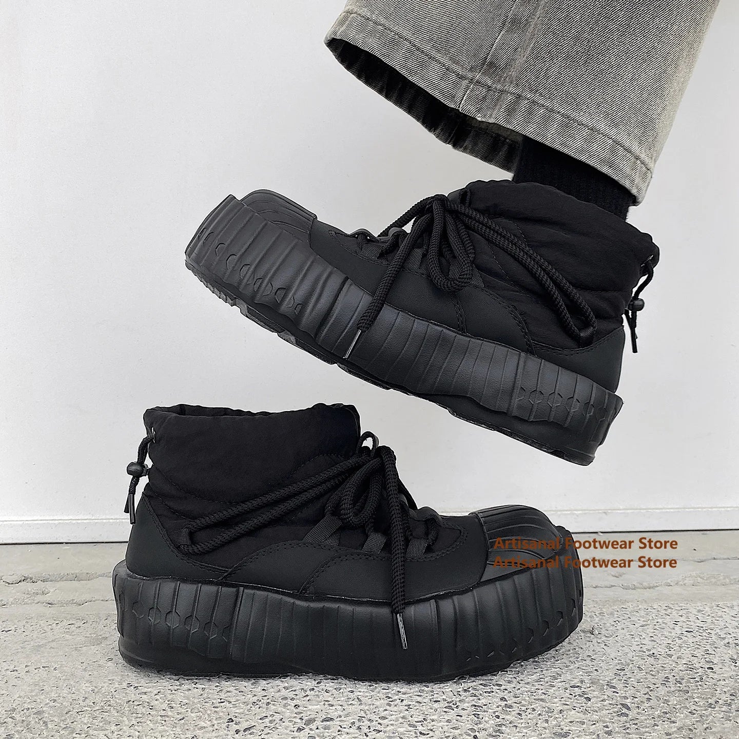 Men's Plush-Lined Snow Boots - Height Increasing Thick Sole Round Toe High Top