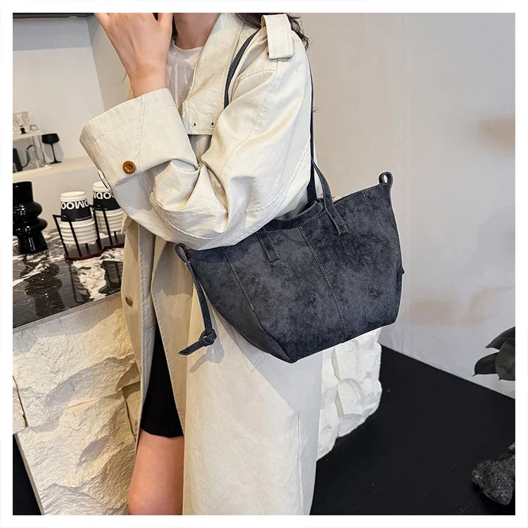 Light Luxury Solid PU Hasp Shoulder Bag for Women Commuting Frosted Leather Handbag 2026 Hot Sale Large Capacity Niche Tote Bags