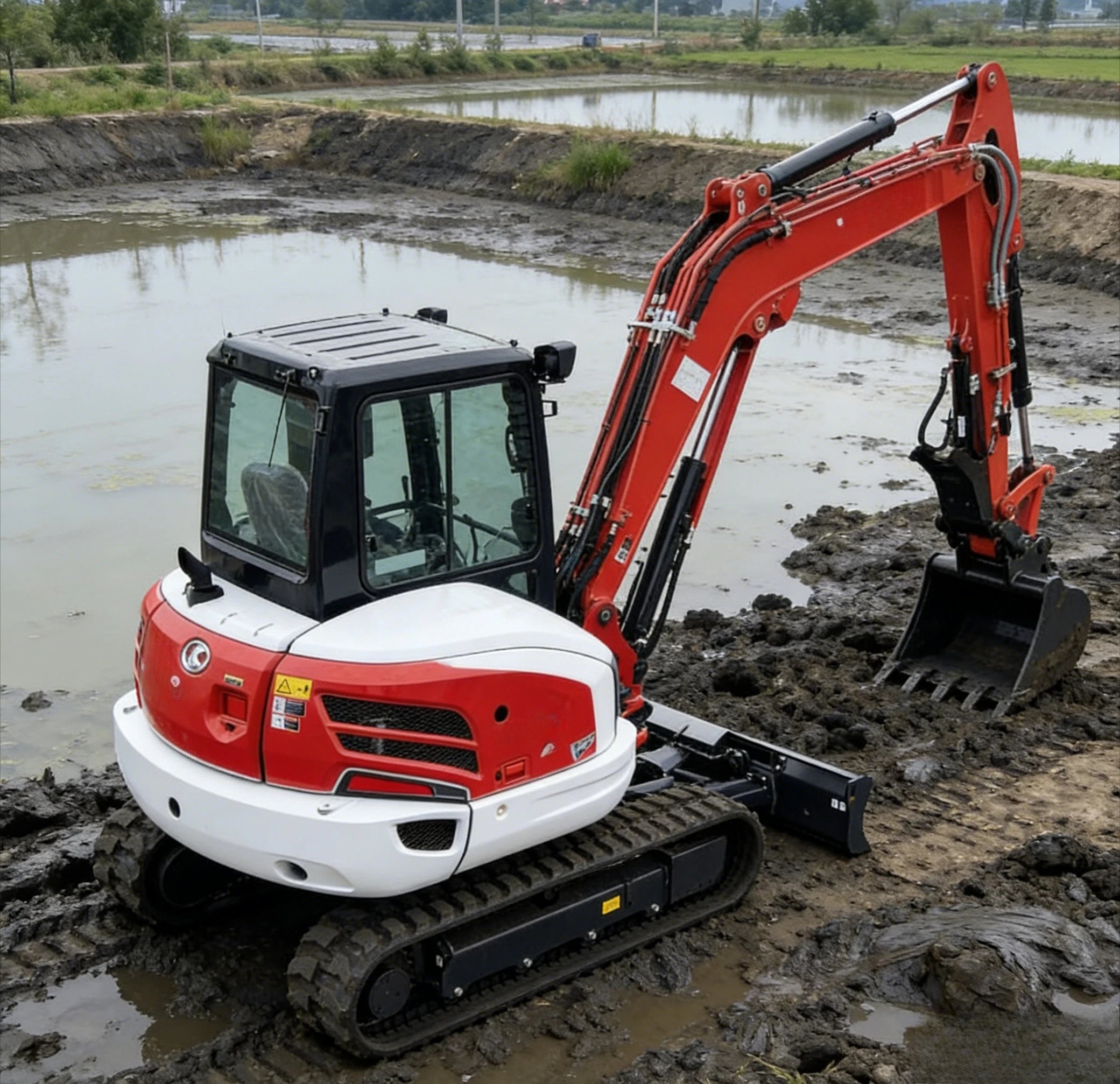 Kubota KX040-4 Mini Excavator - 40.4 HP - 4,000 kg