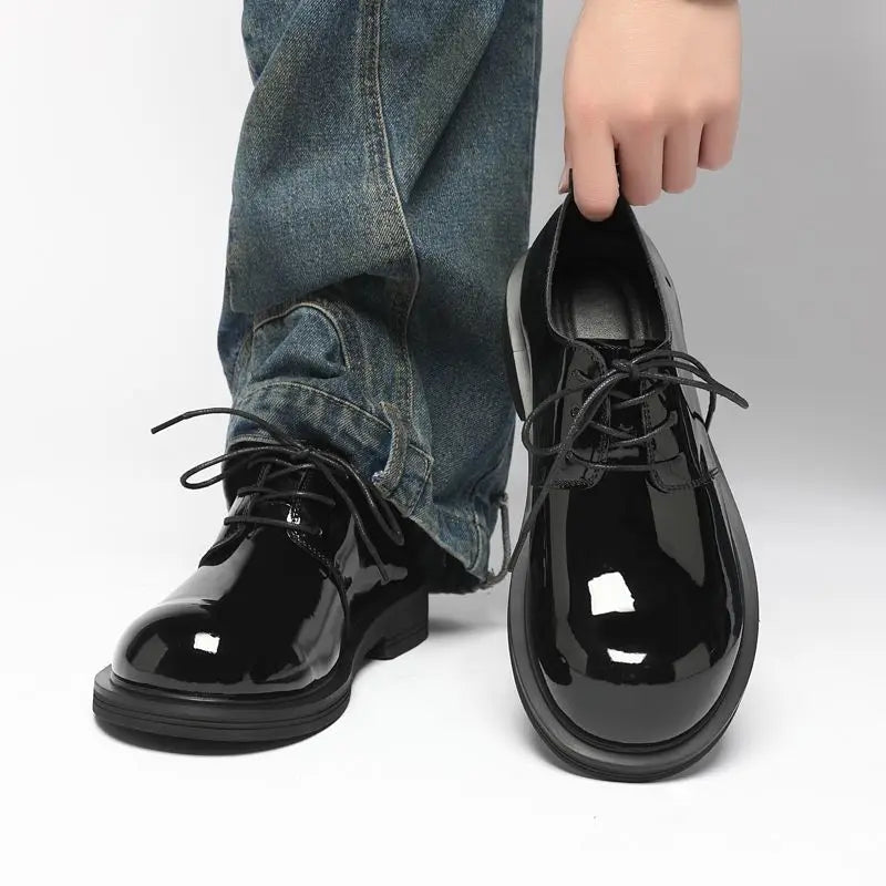 GLOSS BOSS - Men's Patent Leather Derby Shoes - Thick-Sole Lace-Up Casual Dress Shoes in Black & Burgundy