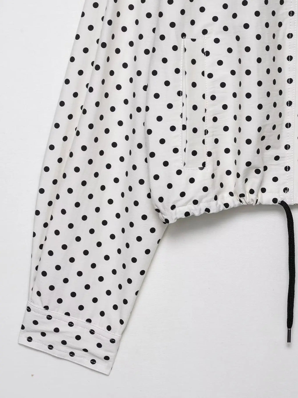 HH Woman Autumn Long Sleeves Turtleneck Zipper With Pockets Drawstring Casual Coats Women Fashion Polka Dot Printed Jacket