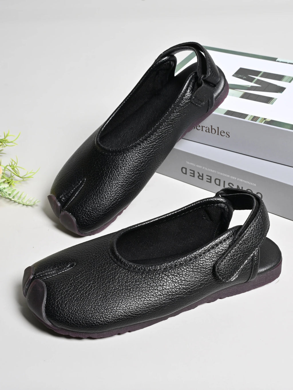 New Summer Soft Leather Split Toe Women Sandals Casual Comfortable Soft-soled Pig's Hoof Shoes Slingbacks Tabi Ballet Shoe