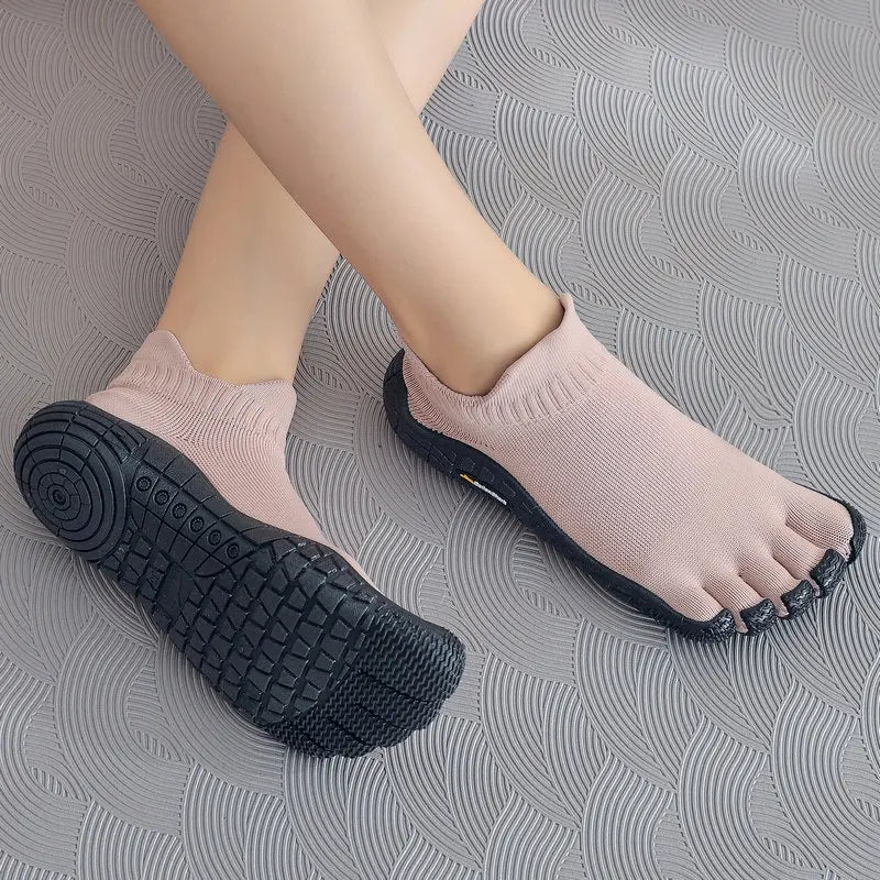 SPLIT SOUL - Five Finger Split Toe Barefoot Shoes - Yoga & Outdoor
