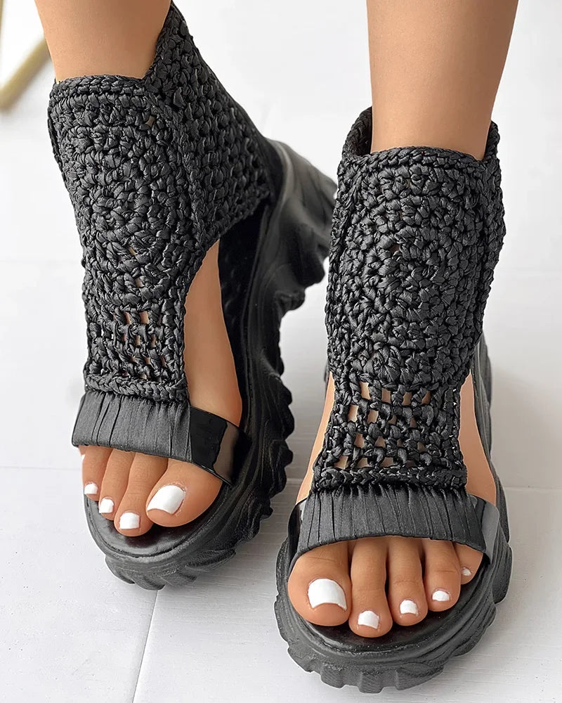 2024 Hot Seller New Gold Knitted Sandals for Women Braided Elastic Summer Shoes Mesh Flat Bottom Hollow Out Female Sandals