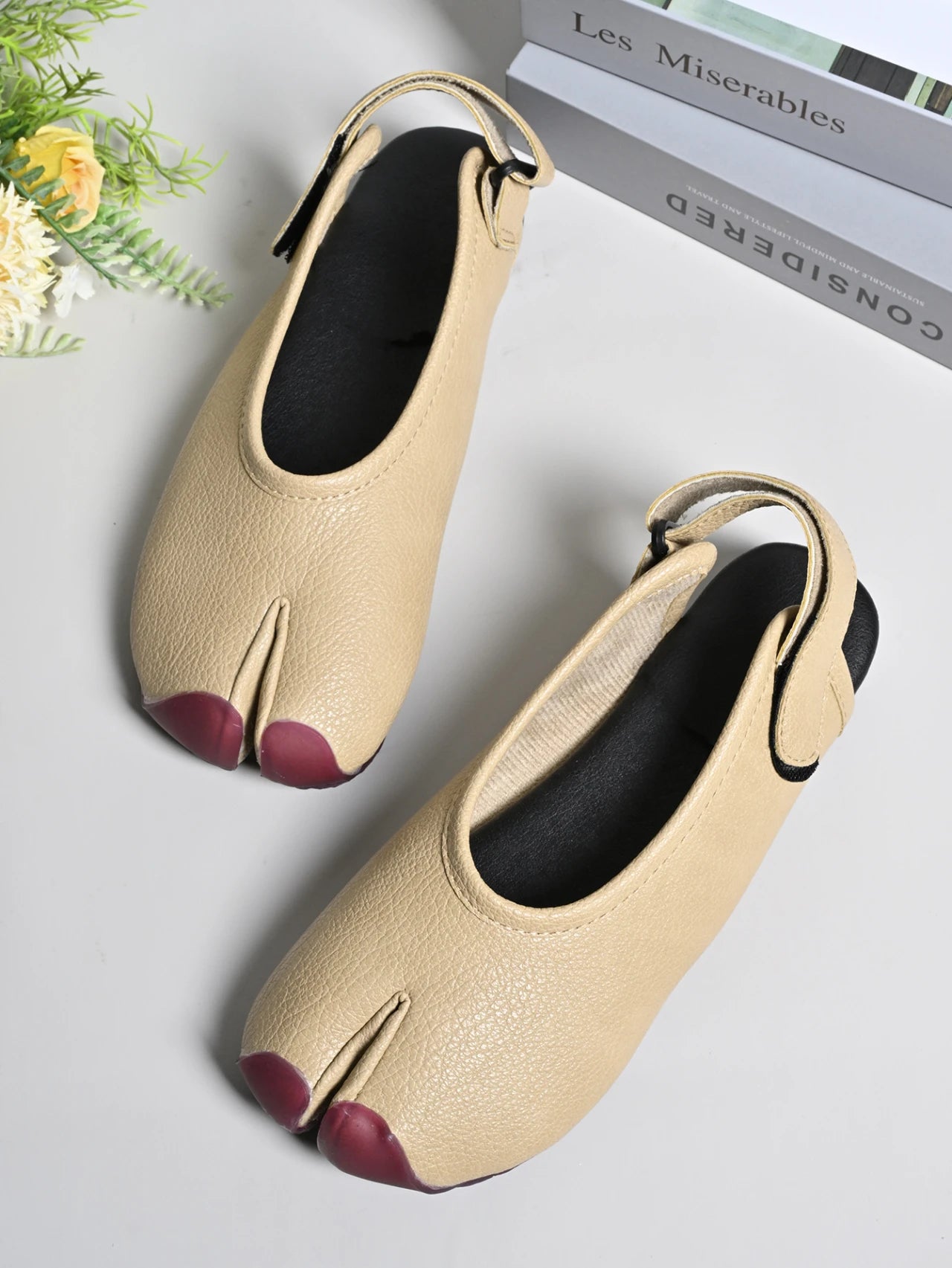 New Summer Soft Leather Split Toe Women Sandals Casual Comfortable Soft-soled Pig's Hoof Shoes Slingbacks Tabi Ballet Shoe