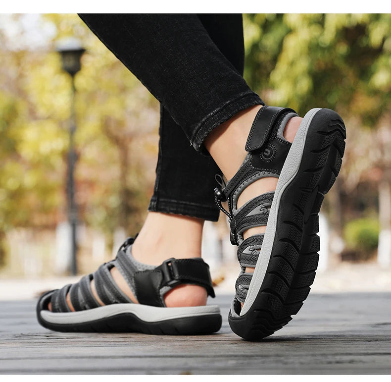 Summer Genuine Leather Women's Sandals Comfortable Sandals 2025 New Designer Sneakers Lightweight Outdoor Women Beach Sandals